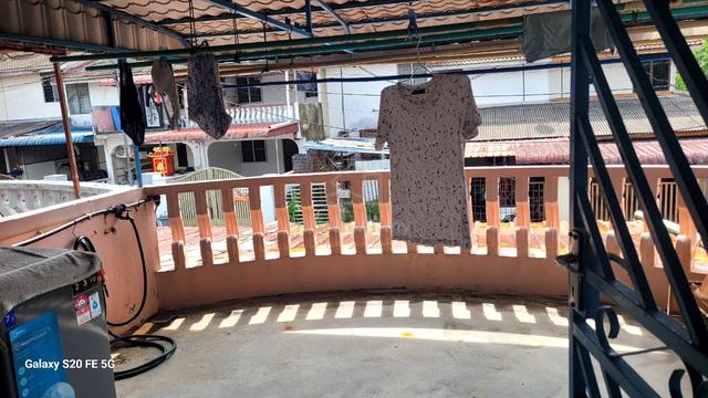 Jalan Jambu Air Taman Muhibbah Kulai Jaya 1