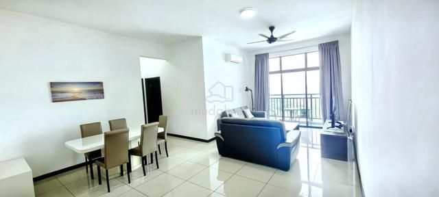 Molek Regency 1