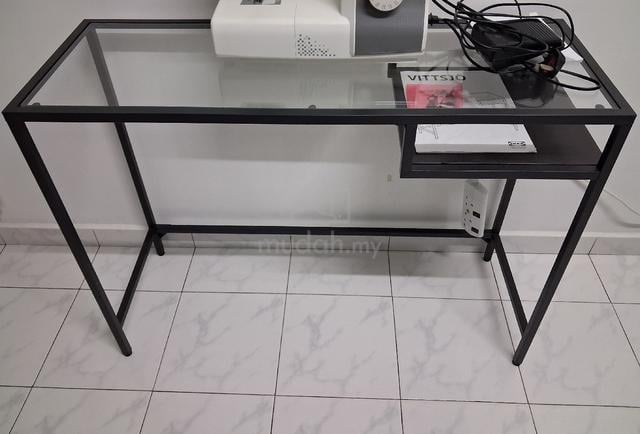IKEA laptop / study / vanity table (Vittsjö) - photo 2 of 3