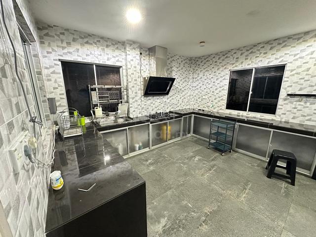 Menggatal Taman Bukit Damaisari Corner Double Storey Terrace House For 1