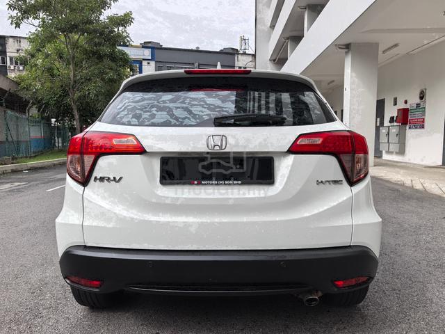2016 Honda HR-V 1.8 V (A)KEYLESS,CARPLAY,3-YR WRT - 4