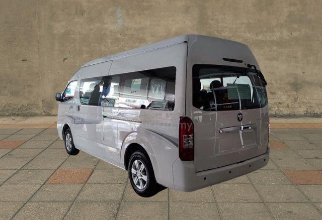 2026 Foton VIEW CS2 14 Seater Window Van - 5