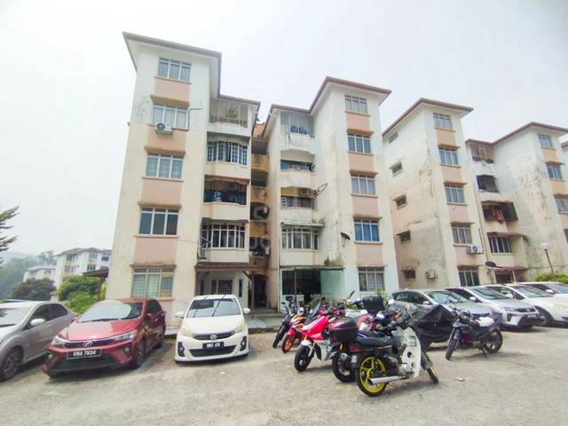 LEVEL 1 Sri Melor Apartment 1