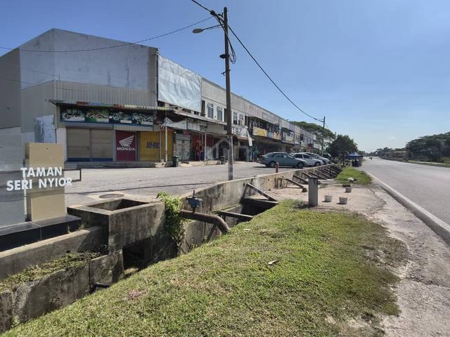 Taman Seri Nyior Tunjang 2 Storey Shoplot 1