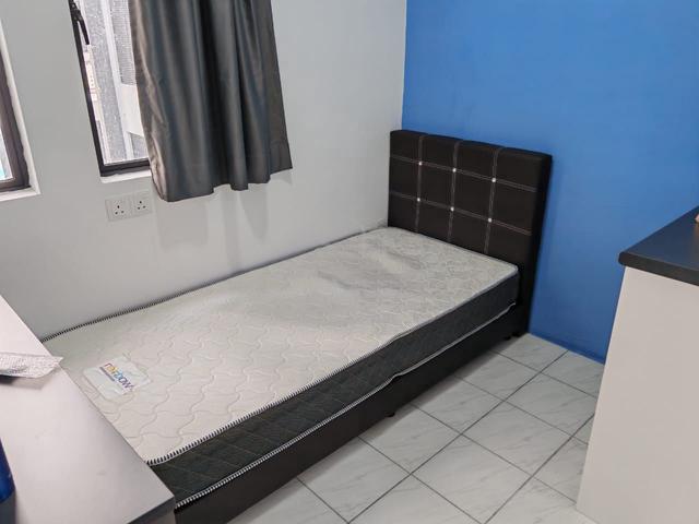 Uni Suites 1