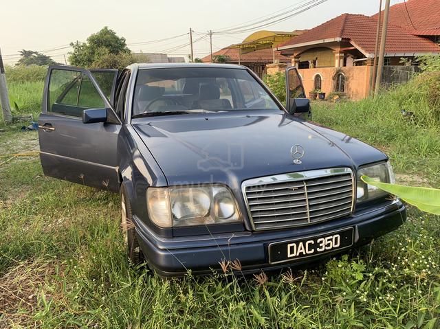 1995 Mercedes Benz 230 2.3 230.6 W114.615 (M) - 1