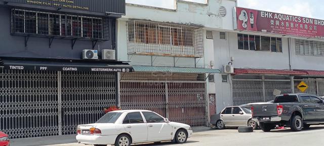 1.5 storey Factory Taman Industri Bolton Batu Caves 1