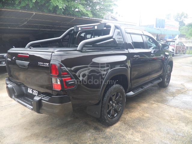2020 Toyota HILUX 2.8 BLACK EDITION (A) - 5