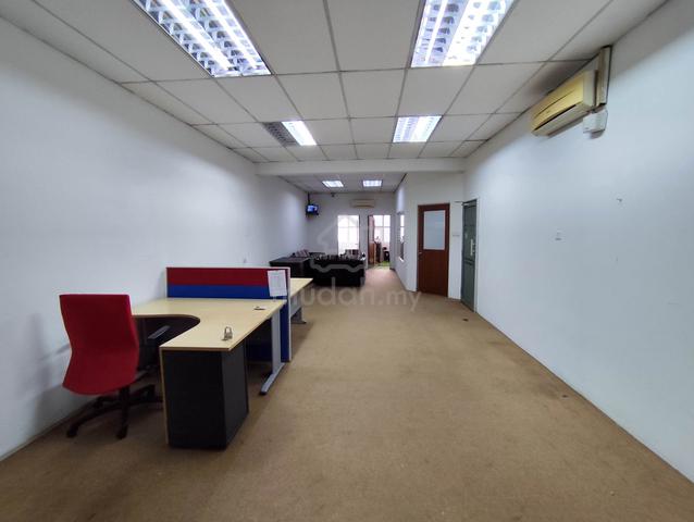 Setia Tropika Shop Lot Facing Main Road For Rent 1