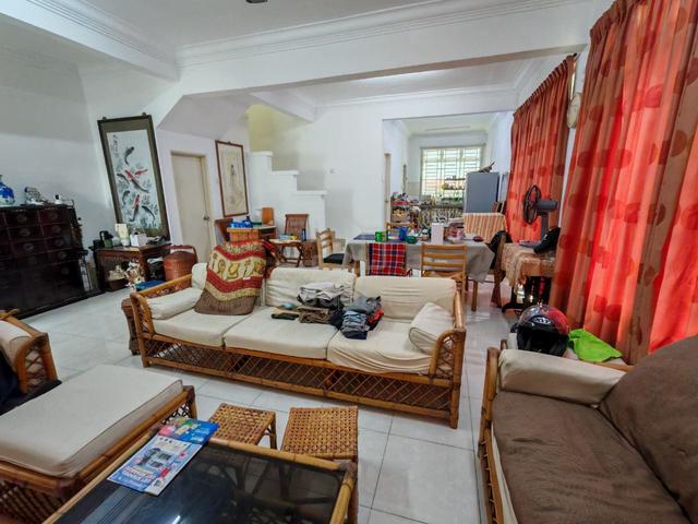 Ehsan Jaya Double Storey Terrace Corner House 4bed Johor Bahru 1