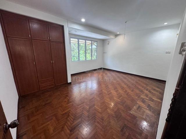 2 Storey Terrace Pulau Tikus Midland Gurney well maintained 1