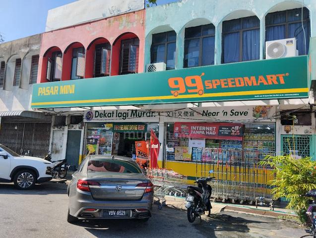 corner unit Shop lot for rent 1