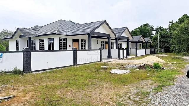 Rumah SEMI-D BAWAH HARGA PASARAN KG TOK BADIR BERDEKATAN SK KG KATONG 1