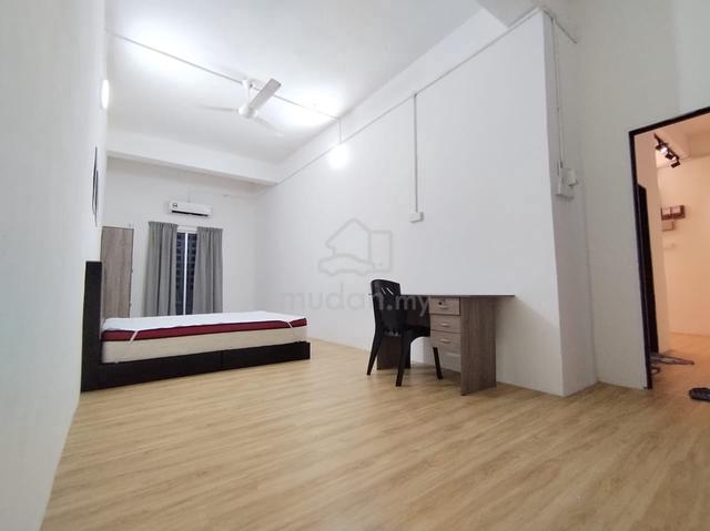 Large Balcony🍁Room ✨Tiram Indah @ Kulim Hi-Tech✨.✅Kulim Industrial. 1