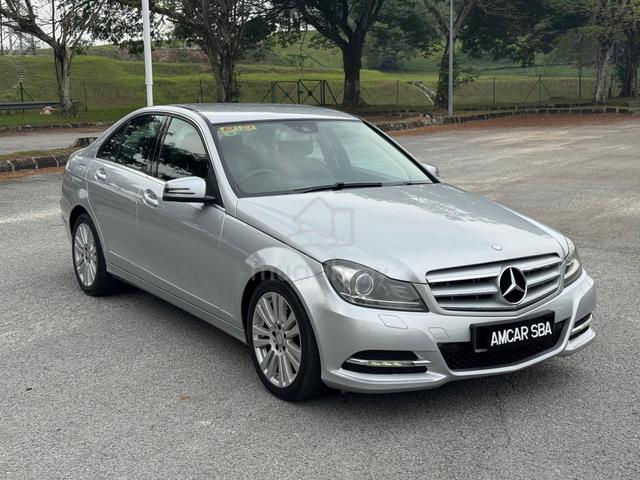 Mercedes BENZ C200 1.8 CGi ONE OWNER - 4