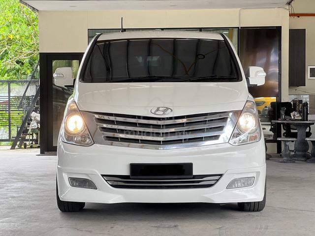 2013 Hyundai GRAND STAREX 2.5 ROYALE FACELIFT (A) - 3