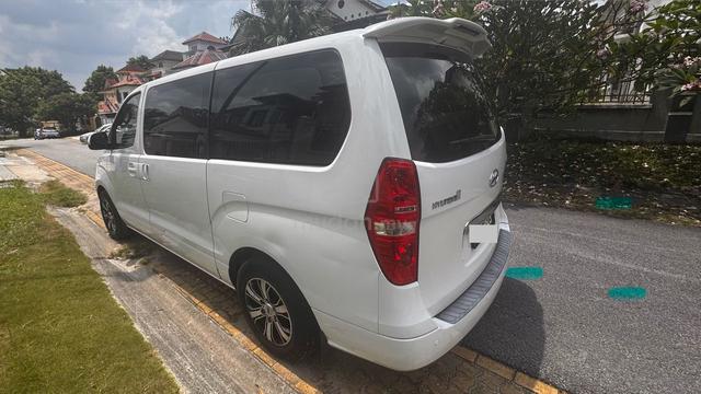 2018 Hyundai GRAND STAREX 2.5 ROYALE FACELIFT (A) - 4