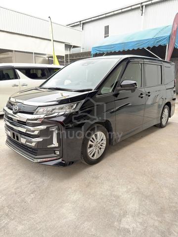 2022 Toyota NOAH 2.0 SG 7Seater (A) - 1