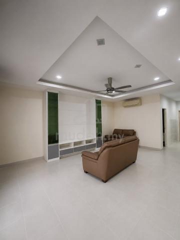 Double Storey House Dato Demang Seri Kembangan 🤩 Renovated 🤩 1
