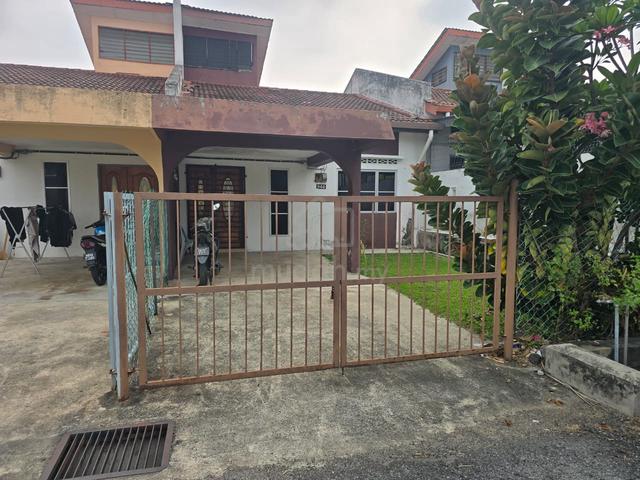 Rumah Teres Setingkat Untuk Disewa di Senawang 1