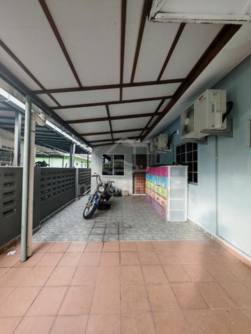 Banglo Setingkat Taman Berjaya Permai Sg Soi 4