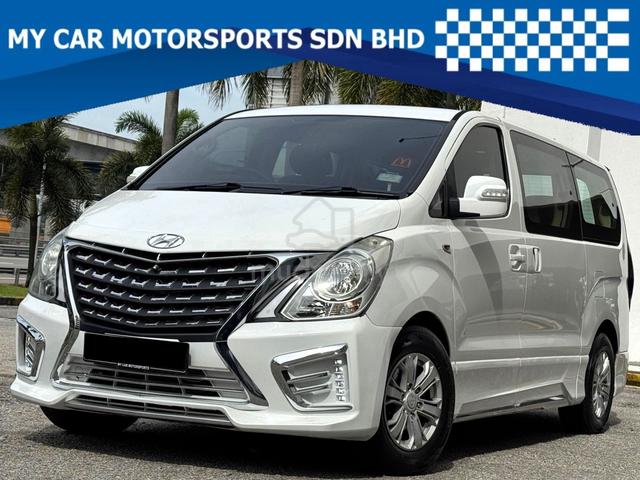 2017 Hyundai GRAND STAREX 2.5 ROYALE LEATHER RCAM - 1