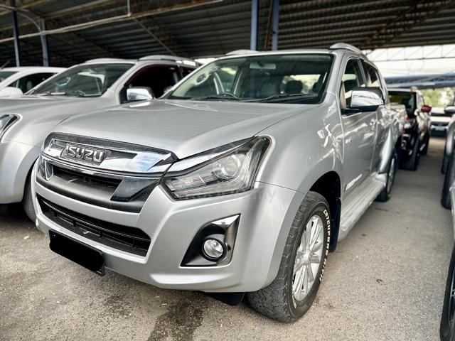 (Fulloan) 2021 Isuzu D-MAX PREMIUM 1.9 4x4 A DMAX - 2