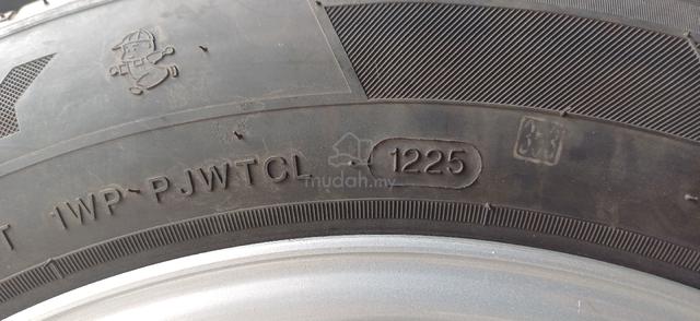 Mercedes Benz 16in Rim & Tyre - photo 3 of 6