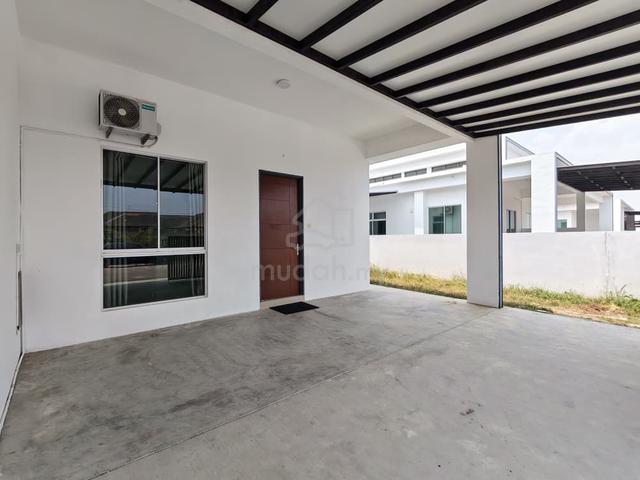 AAA FULL LOAN Kangkar Pulai Amber Hills Single Storey Cluster 1