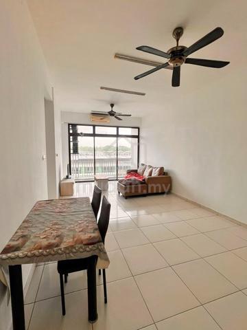 Sky Gardens Residences 1