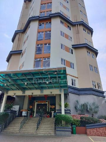 Holiday Place (D-Villa Residence) 1