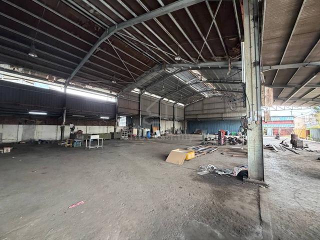 Malim Jaya Big Size Heavy Duty Factory 80amp With Office Good Location 1