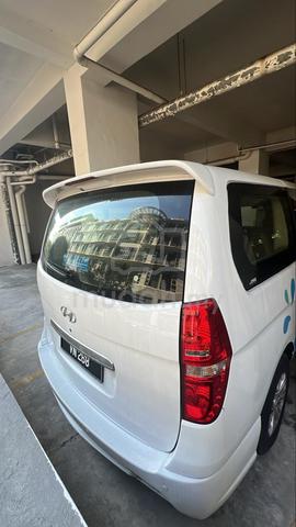 2015 Hyundai GRAND STAREX 2.5 ROYALE MY2014 (A) - 2