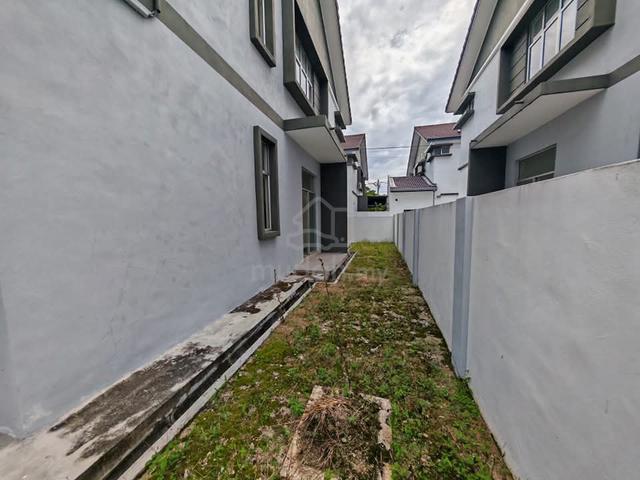 Freehold Sri klebang macam semi D 3