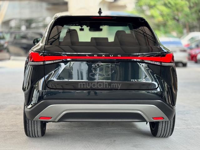 2023 Lexus RX350 Version L 2.4 / Rear Elec Seats - 5