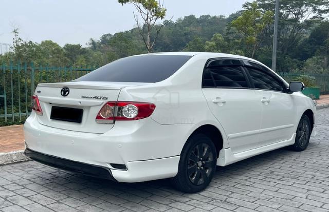 2011 Toyota Altis 1.8E (A)CBU Leather Seat Tip Top - 2