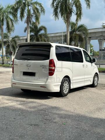 2013 Hyundai GRAND STAREX 2.5 ROYALE PREMIUM - 4