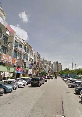 Puchong Puteri 1 Ground Floor Busy Area Easy Parking 3