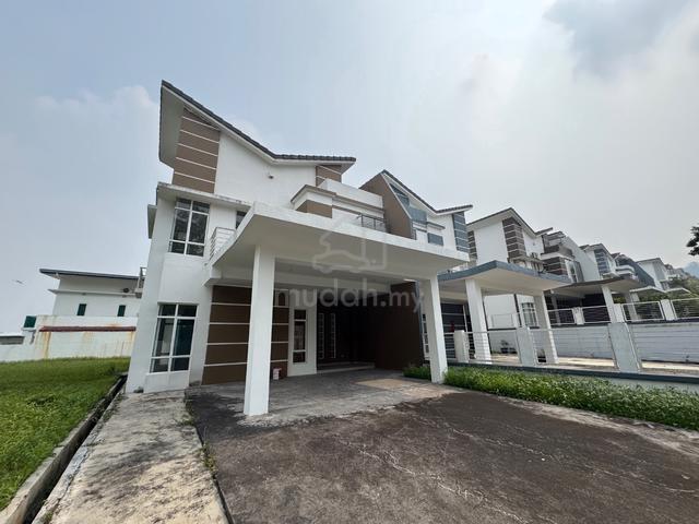 Corner Lot Double Storey Semi-D Greenhill Residence, U10 Shah Alam 1