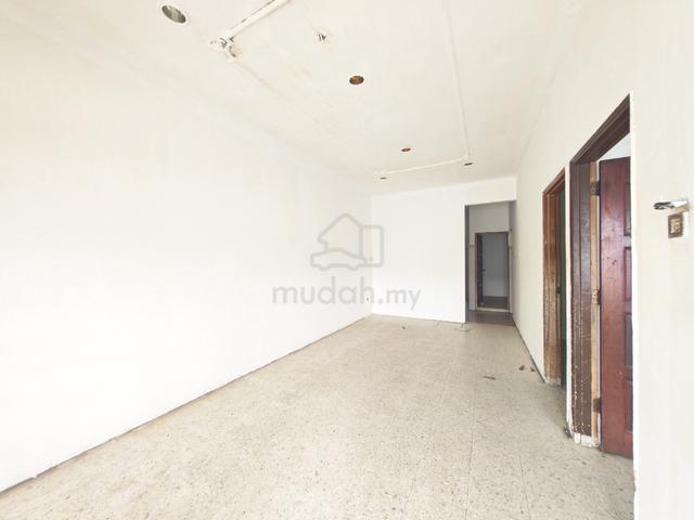 Taman Johor Jaya Single Storey House For Sale 1