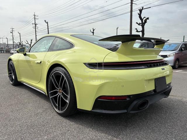 2025 Porsche 911 3.0 CARRERA FACELIFT (A) - 3