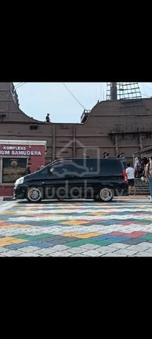 2005 Nissan SERENA 2.0 HIGH-WAY STAR C24 (A) - 1