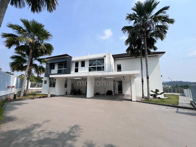 Bandar Sungai Long Luxury Bungalow For Sale 1