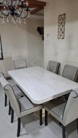 Carousel Image Selected