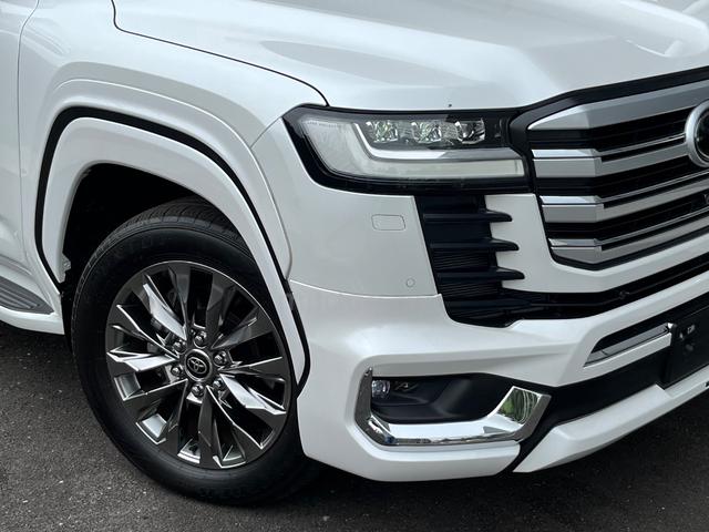UNREG 2023 Toyota LAND CRUISER 3.5 ZX LC300 Petrol - 5