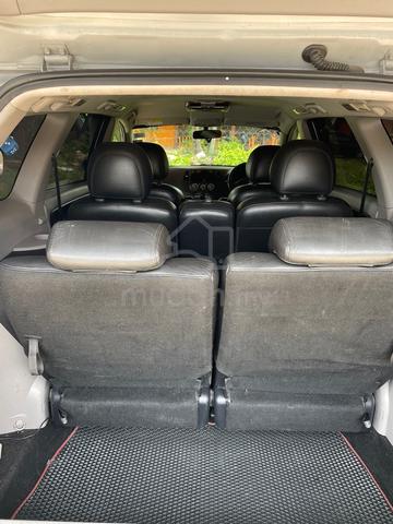 2009 Mitsubishi GRANDIS 2.4 FACELIFT (A) - 2