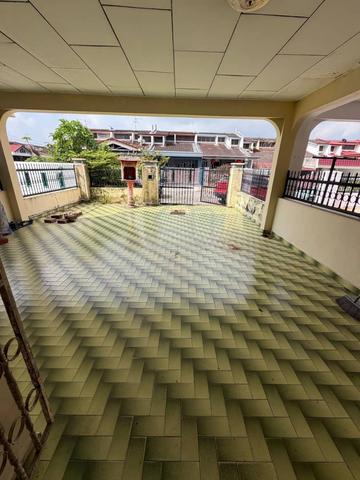 Low Downpayment/ Taman Perling/ 1-Storey Terrace/ 22x75/ Fully Extend 1