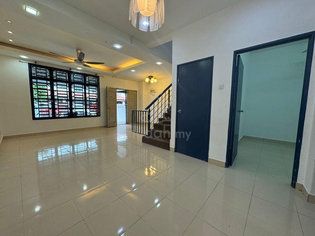 Teres Dua Tingkat Bandar Damansara 1