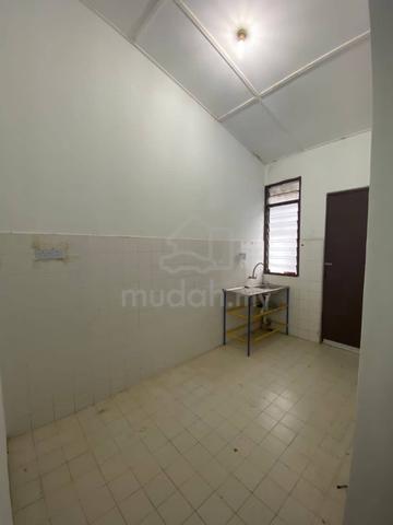 Taman Desa Beringin SIKAMAT depo rm1k sahaja 4