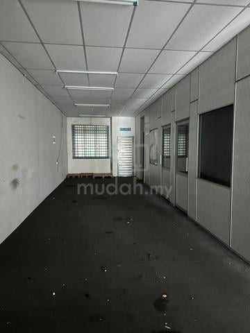 Facing mainroad shoplot for rent Raja Uda Ong yi how Butterworth 1